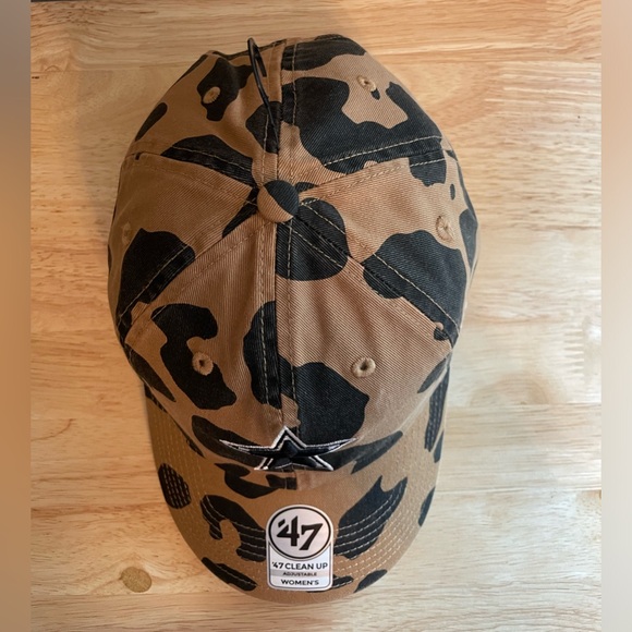 New NFL 47 Dallas Cowboys Brown Rosette Clean Up Women’s Adjustable Cap Hat - Picture 11 of 13